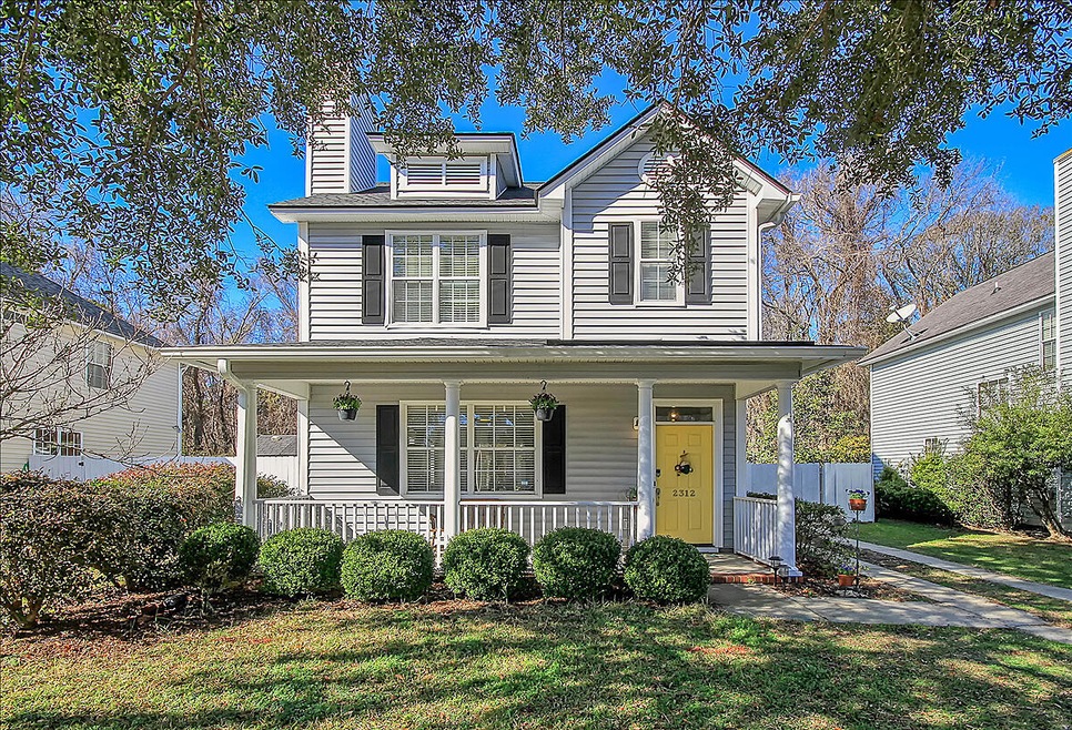 Sold $549,900 • Co-Listing Agent