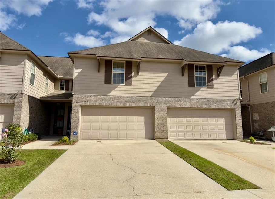 18186 Pinehurst Dr, Prairieville, LA 70769 - photo 1