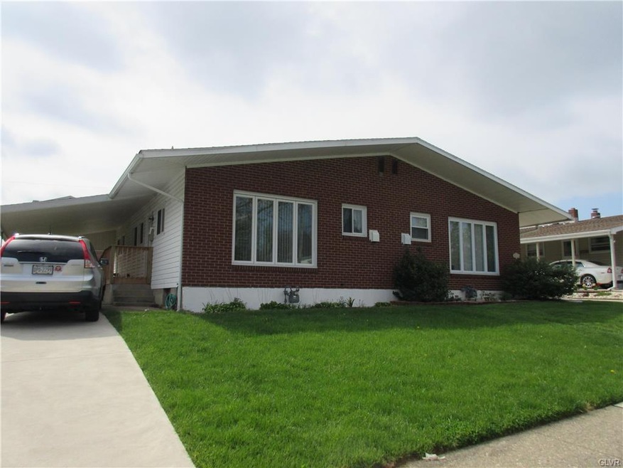 1827 Livingston St, Bethlehem, PA 18017 - photo 1