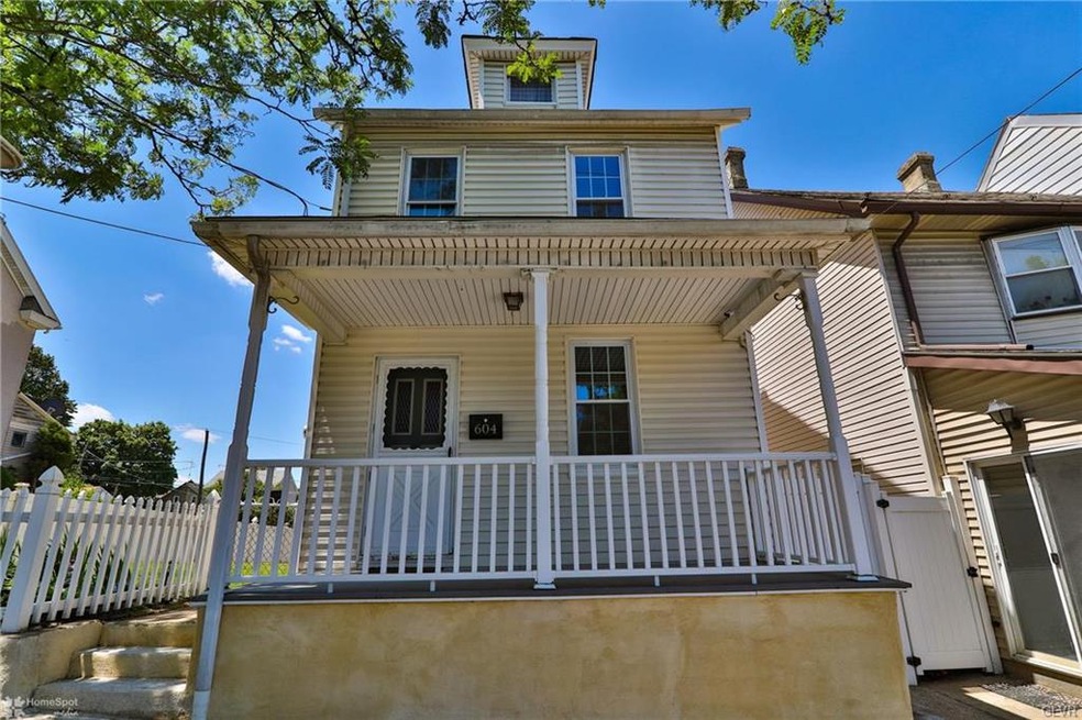 604 Wyandotte St, Bethlehem, PA 18015 - photo 1