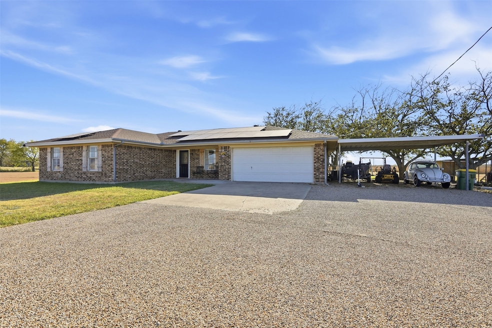 3048 S Highway 171, Cleburne, TX 76031 - photo 1