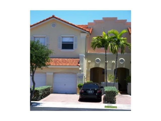 4251 NW 112th Ct, Doral, FL 33178 - photo 1