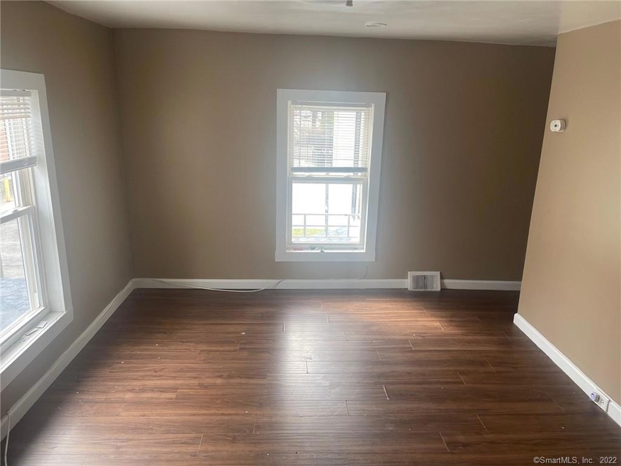 128 Franklin St, Waterbury, CT 06706 - photo 1