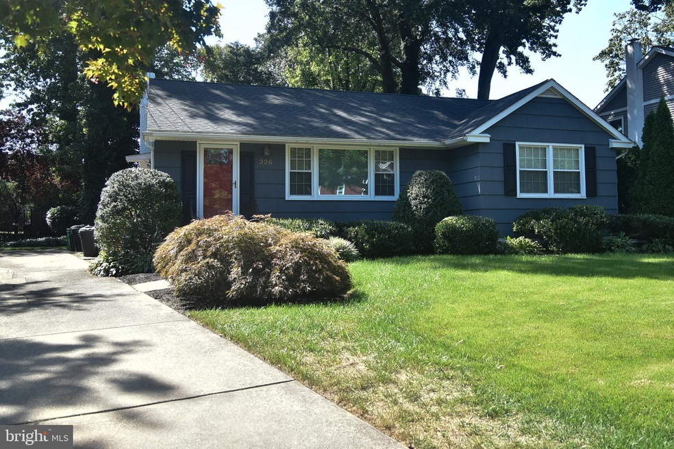 326 Hillside Ln, Haddonfield, NJ 08033 - photo 1