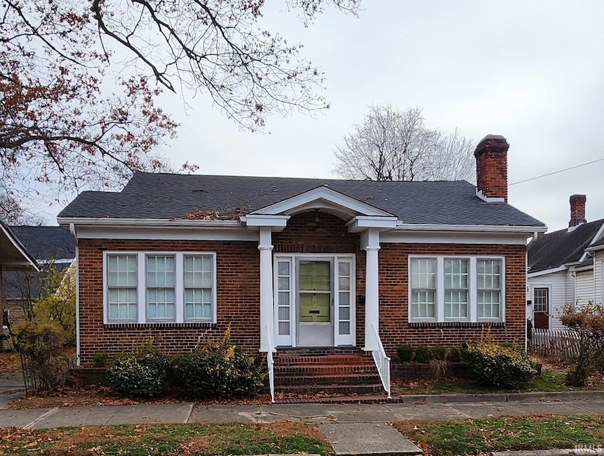 6 SE 7th St, Washington, IN 47501 - photo 1