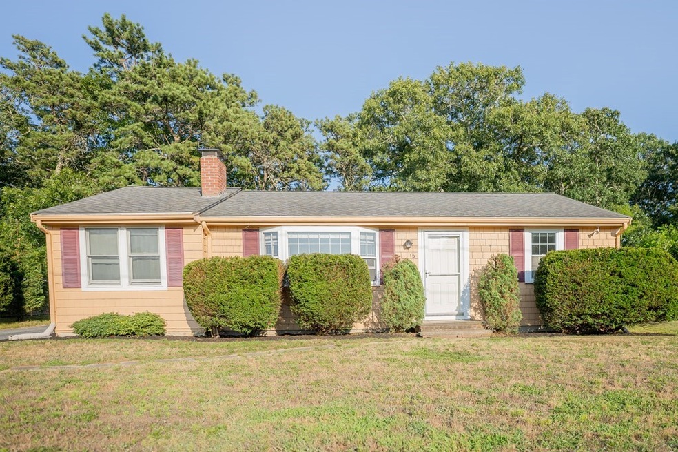 15 Leonard Rd, South Dennis, MA 02660 - photo 1
