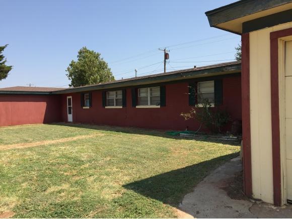 Side A and B Great curb appeal