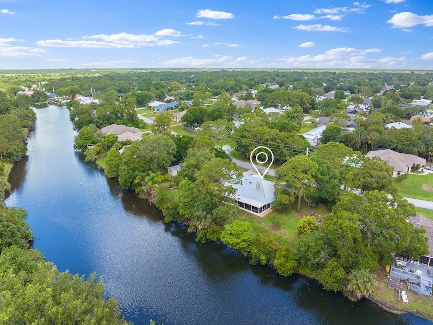 Prime location on Elkcam Canal Waterfront