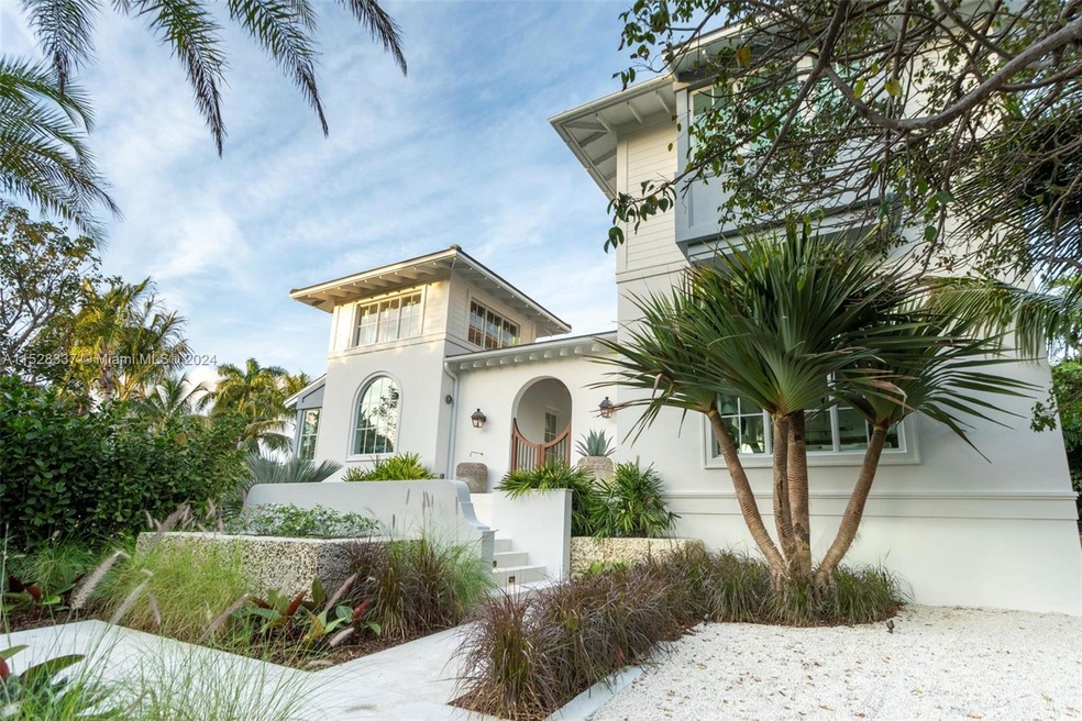 unlisted-address, Key Biscayne, FL 33149 - photo 1