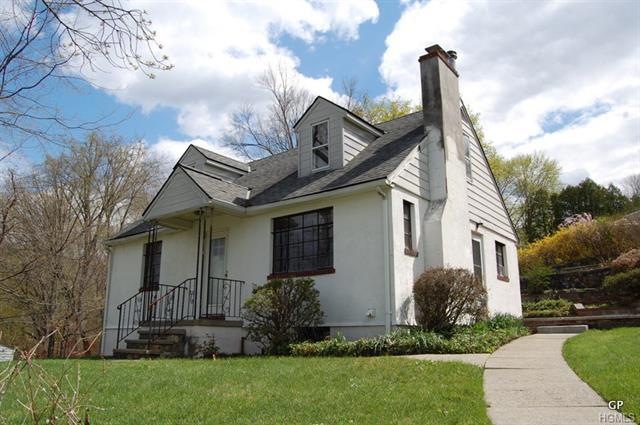 19 Ogden Ave, Cortlandt Manor, NY 10567 - photo 1