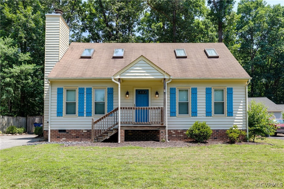 6013 Sara Kay Dr, North Chesterfield, VA 23237 - photo 1