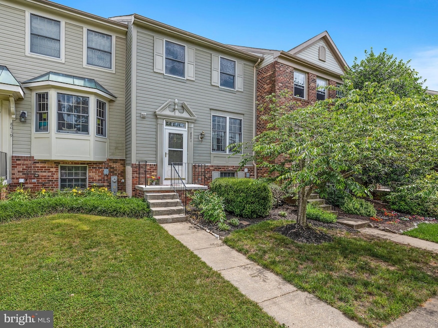 8021 Brightwood Ct, Ellicott City, MD 21043 - photo 1