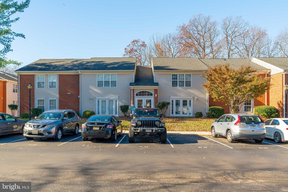 15570 Horseshoe Ln, Woodbridge, VA 22191 - photo 1