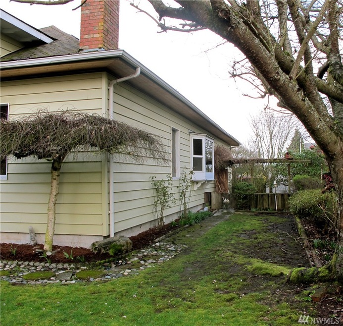 2109 Virginia Ave, Everett, WA 98201 - photo 1