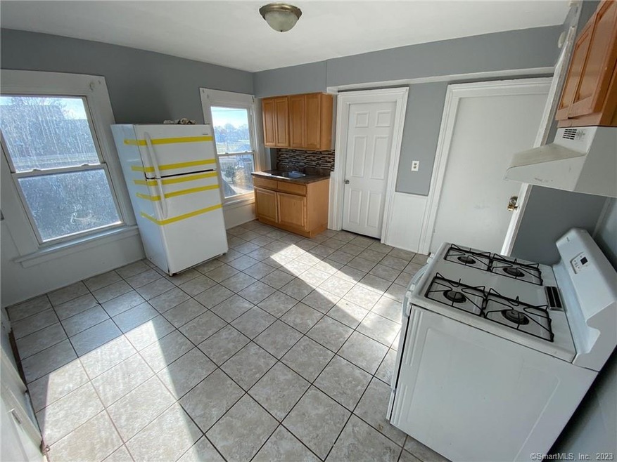 23 Hallock St unit E, New Haven, CT 06519 - photo 1