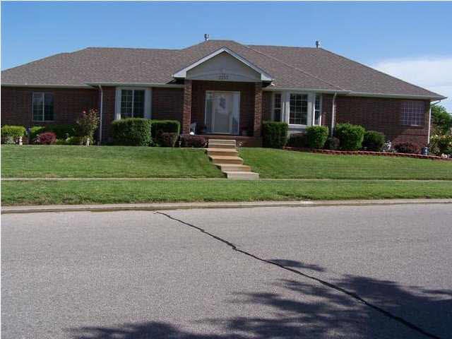 Welcome to 2237 N Sandplum Ct