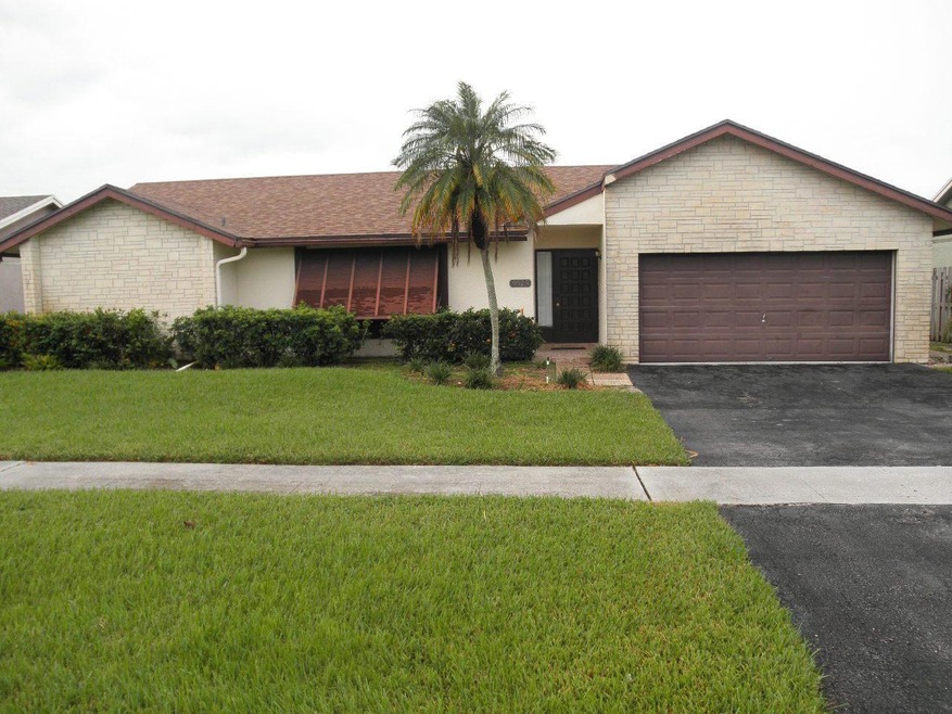 9525 Burlington Place, Boca Raton, FL 33434 - photo 1