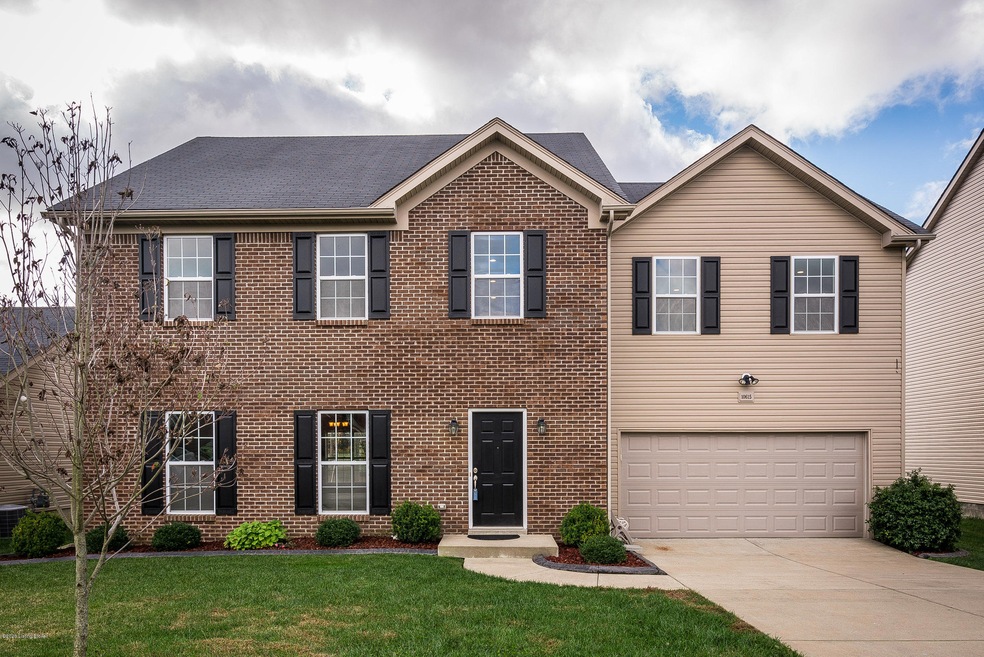 10615 Brookchase Ct, Louisville, KY 40228 - photo 1