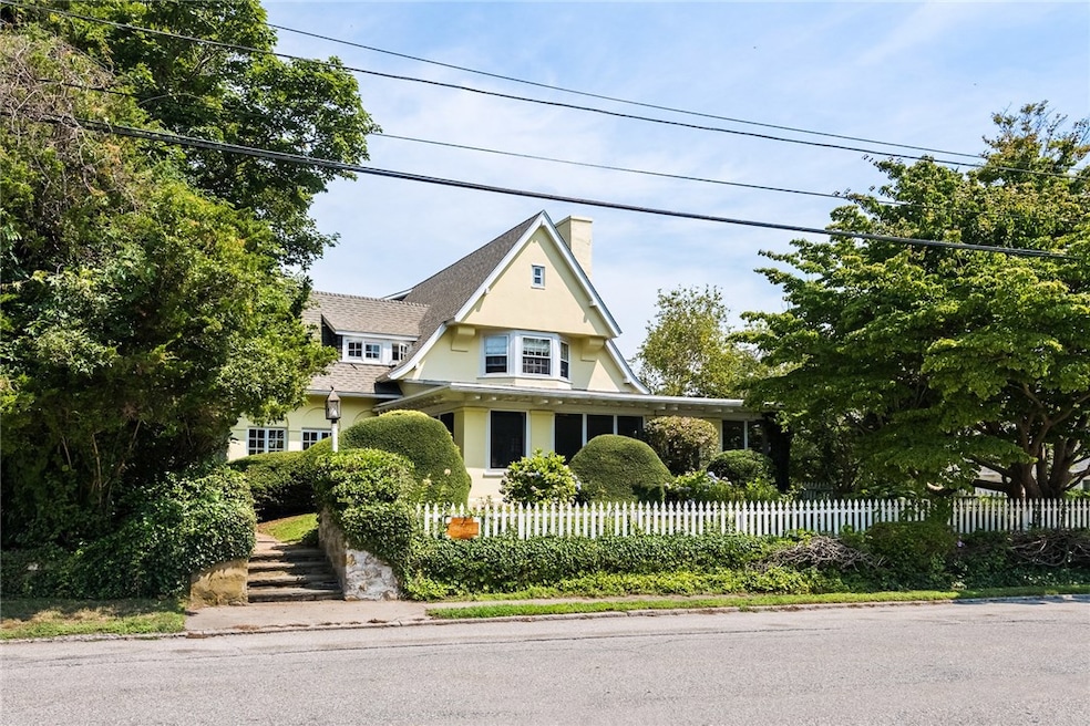 6 Ninigret Ave, Westerly, RI 02891 - photo 1