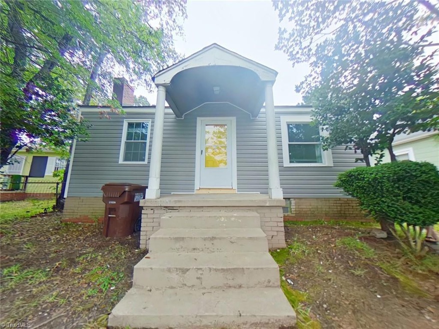 1206 E Green Dr, High Point, NC 27260 - photo 1