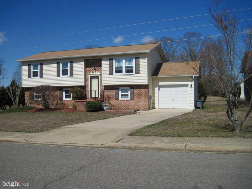 45750 Oliver Ct, Great Mills, MD 20634 - photo 1