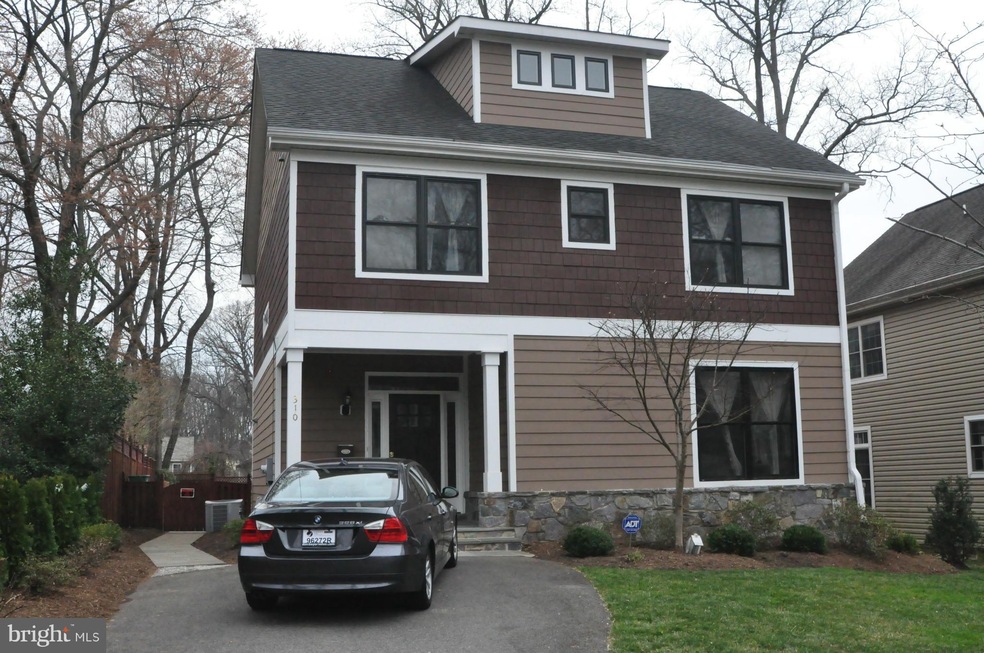 310 N Lee St, Falls Church, VA 22046 - photo 1