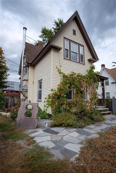 8 Foster St, Plymouth, NH 03264 - photo 1