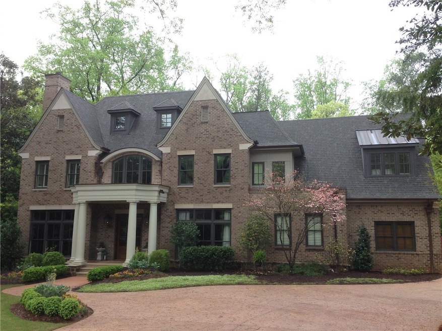HARRISON DESIGNED CUSTOM HOME HAS GREAT APPEAL !