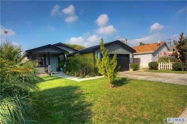 Curb Appeal, Large Front Yard