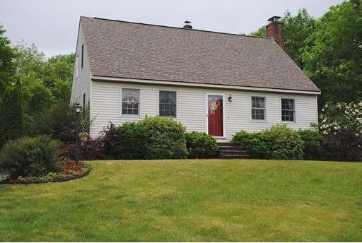 3 Alyce Dr, Newmarket, NH 03857 - photo 1