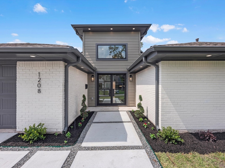 Sold • Co-Listing Agent