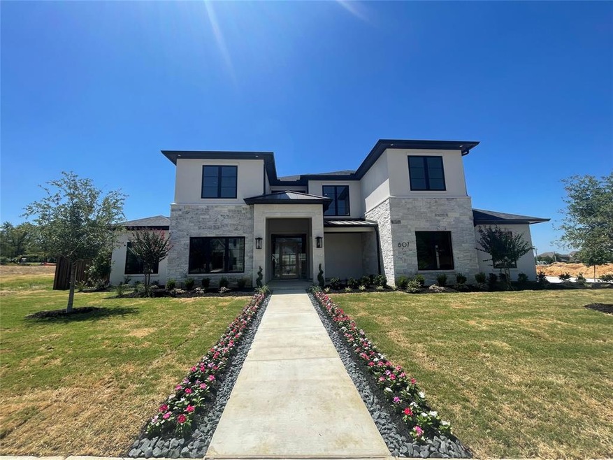 807 Marie Dr, Colleyville, TX 76034 - photo 1