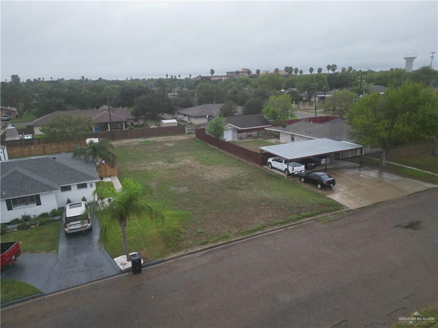 615 W 10th St, Weslaco, TX 78596 - photo 1