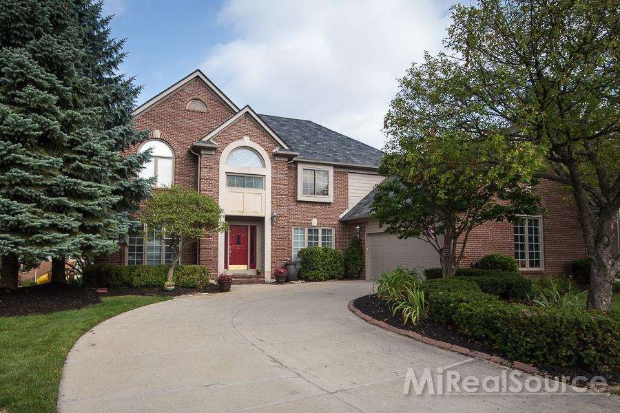 3628 Aynsley Dr, Rochester Hills, MI 48306 - photo 1