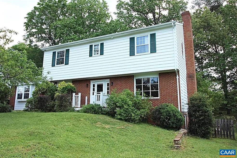 2802 Idlewood Dr, Charlottesville, VA 22901 - photo 1