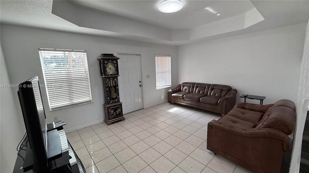 10589 SW 6th St unit 1106, Pembroke Pines, FL 33025 - photo 1