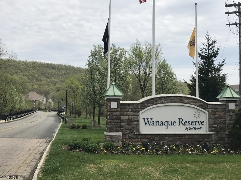 6219 Warrens Way unit 219, Wanaque, NJ 07465 - photo 1