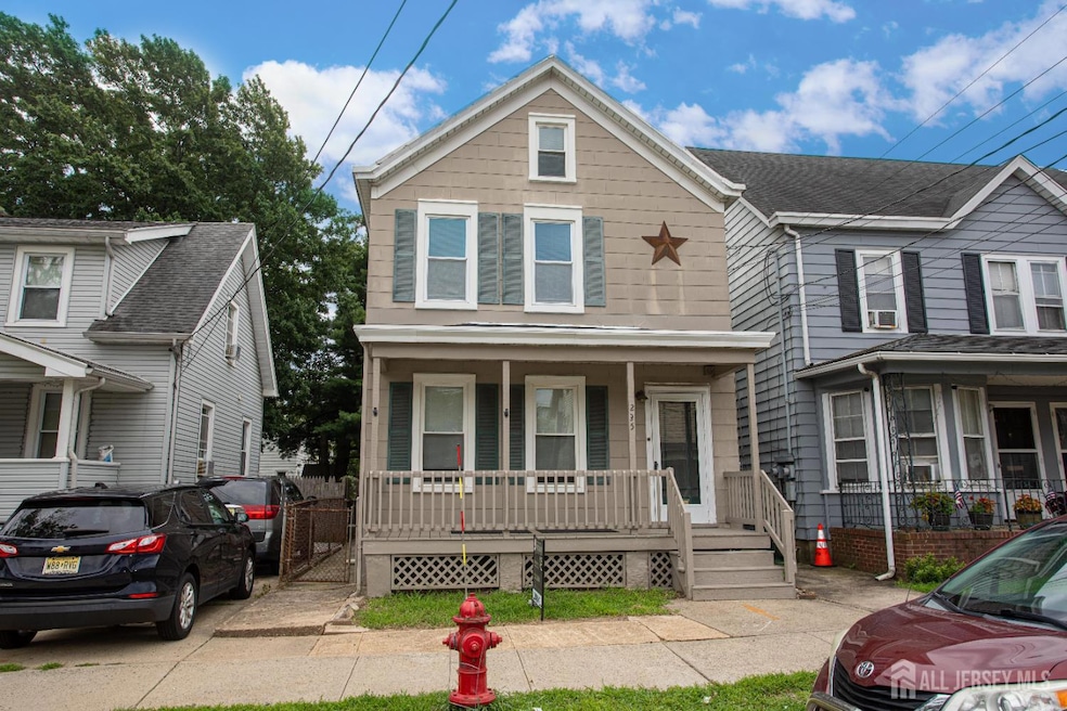 Sold $430,000 • Co-Listing Agent