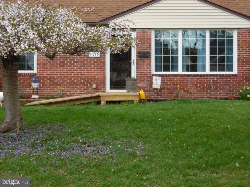 1215 University Ave, Morton, PA 19070 - photo 1