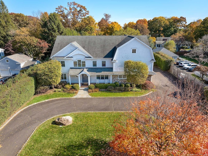 Sold $3,695,000 • Co-Listing Agent