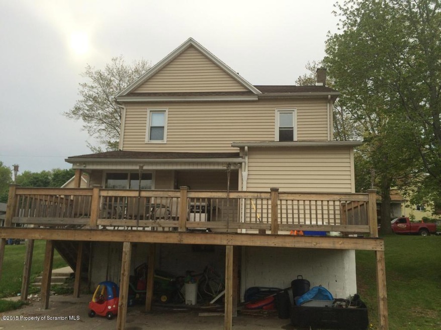 262 Flynn St, Dunmore, PA 18512 - photo 1