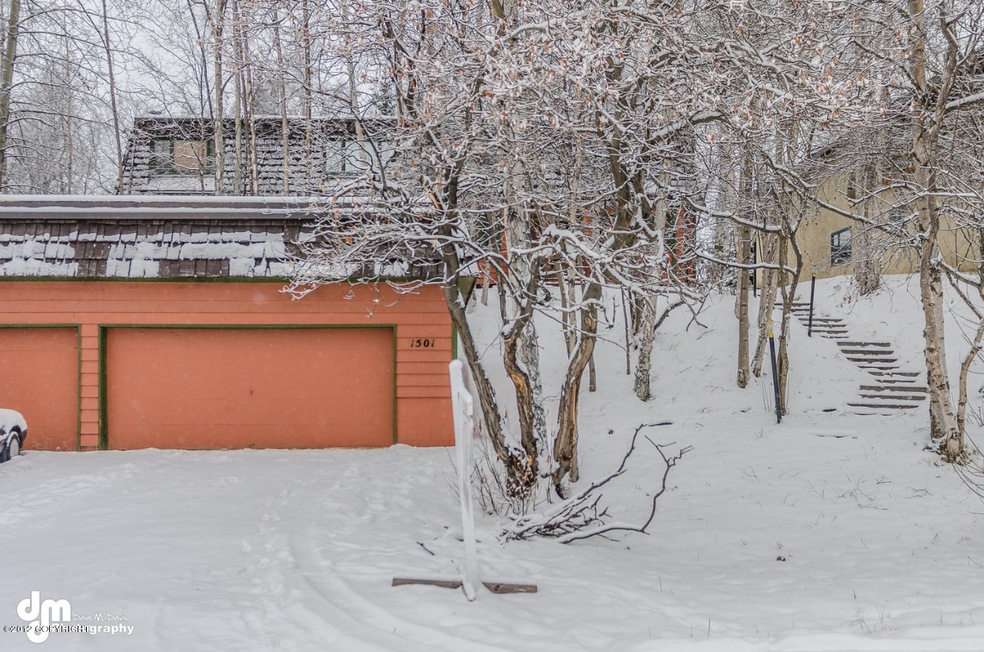 1501 W 47th Ave 1 Anchorage AK-large-002