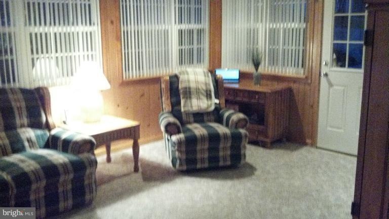 4414 N Shore Dr, Prince Frederick, MD 20678 - photo 1