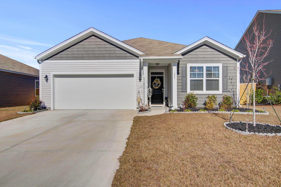 595 Wayton (1)