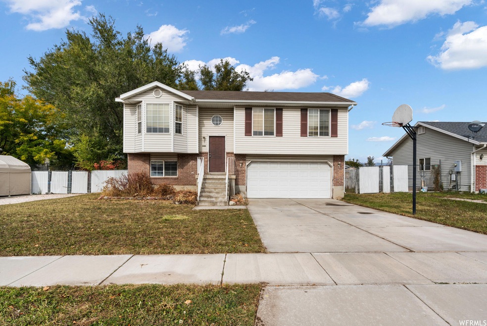 2404 W 1850 N, Clearfield, UT 84015 - photo 1