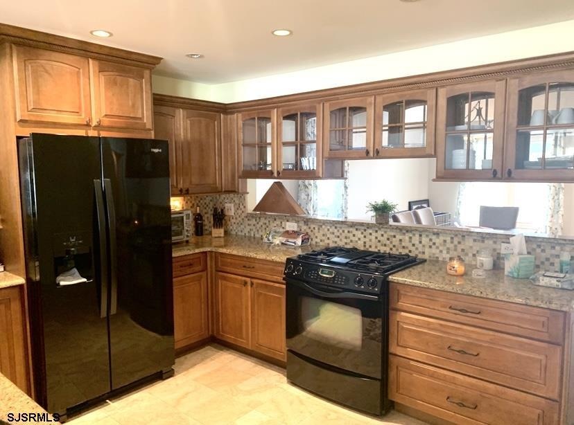 31 W Meyran Ave, Somers Point, NJ 08244 - photo 1