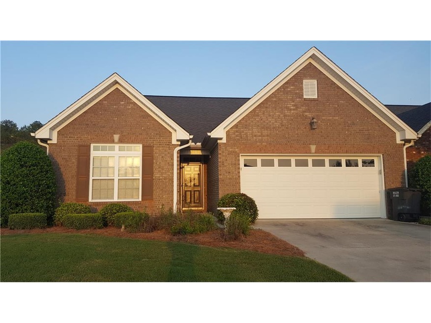 Brick end unit, partially furnished, move-in ready