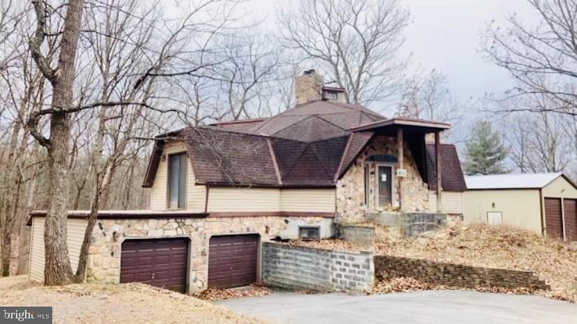 213 Sugar Maple Ln, Gerrardstown, WV 25420 - photo 1