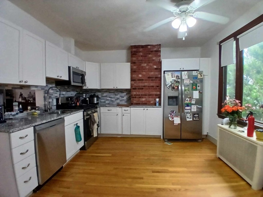 16 Orange St unit 16, Waltham, MA 02453 - photo 1