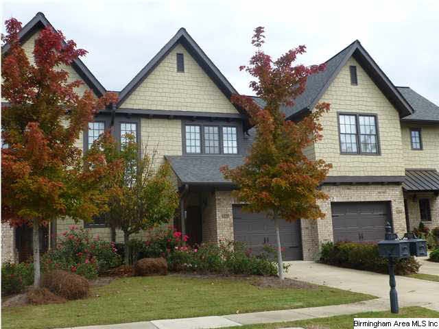 BEAUTIFUL AND CLOSE TO THE PRIVATE CLUB HOUSE AND 